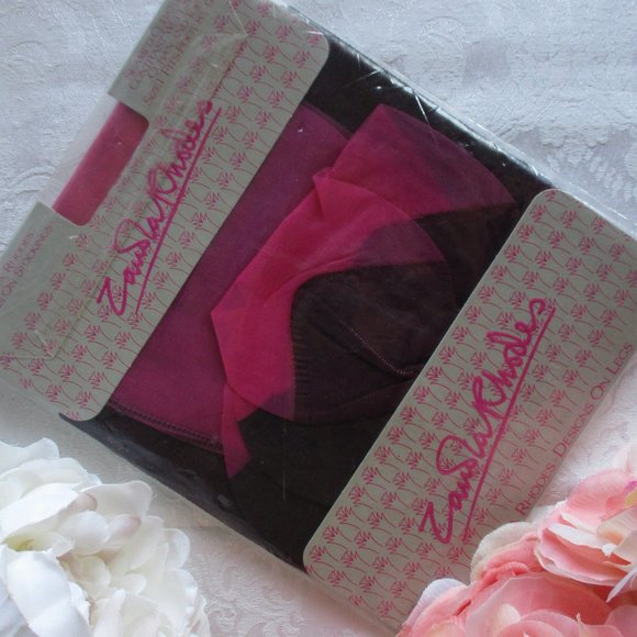 π€© STOCKINGS AND PANTYHOSE VINTAGE BUNDLE β VARIOUS BRANDS π€© - Picture 15 of 16